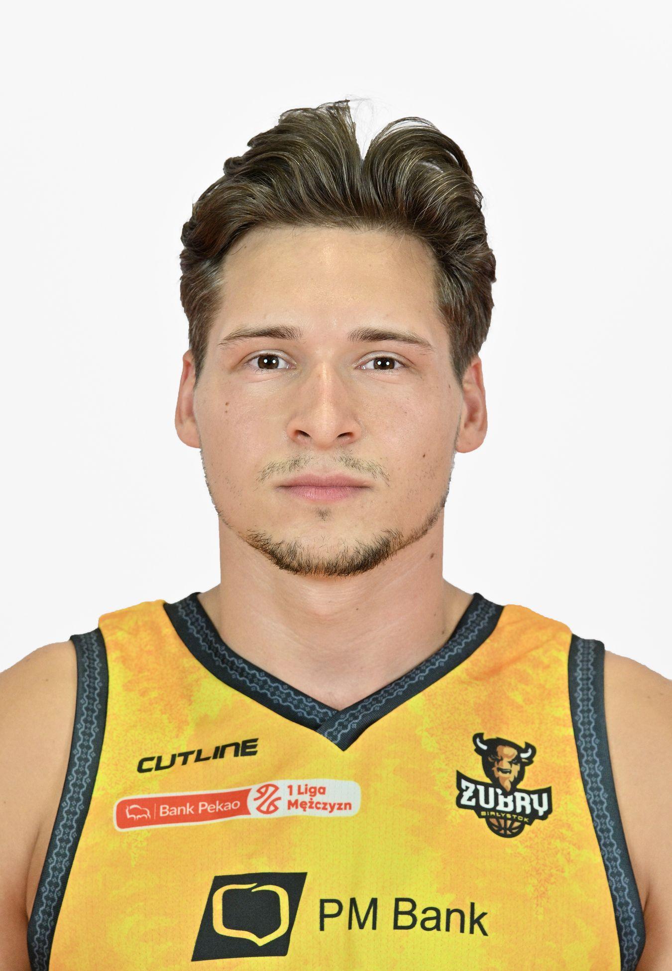 Cezary Karpik